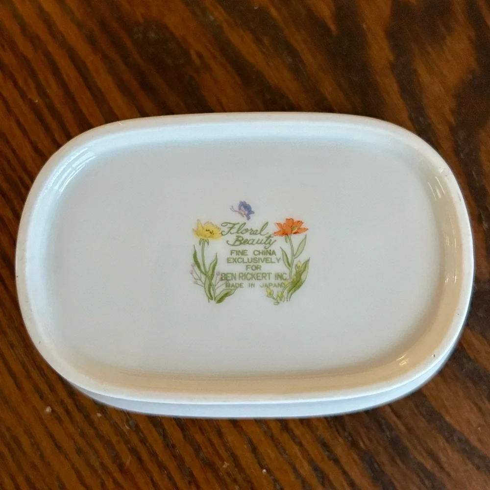 Ben Rickert Floral Porcelain Dish with Gold Trim - Picture 2 of 5